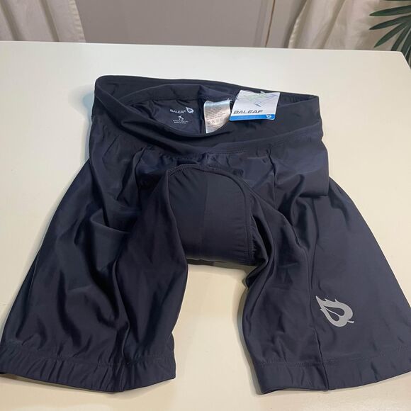 NWT Beleaf Sports Womens size Large Padded Cycling Shorts Biker Shorts Black - Picture 1 of 5